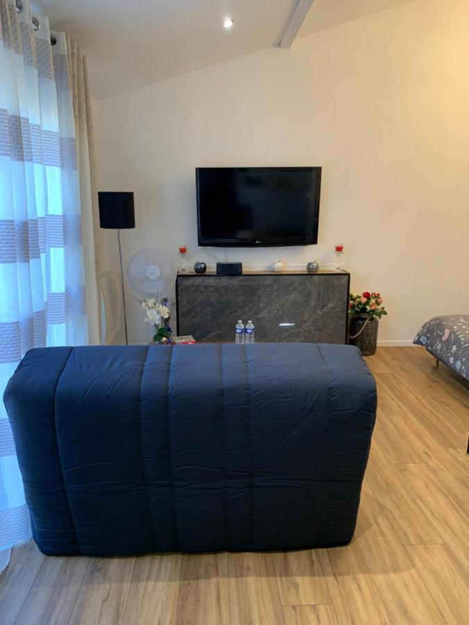 My Little Home Varennes-le-Grand Εξωτερικό φωτογραφία